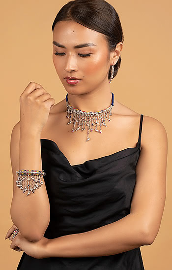 Sudo Motif Necklace
