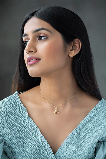 The Adventurer Sand Bucket Charm Necklace in 925 Silver