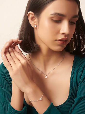 Elisa Silver Pendant Necklace in Platinum | Kendra Scott