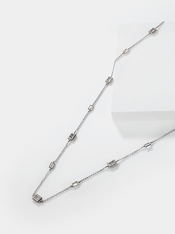 Fanny Price Necklace in Silver