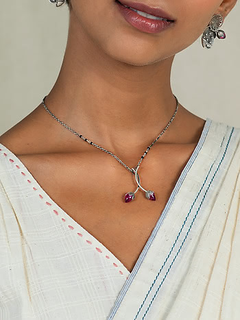 Hate Black Bead Necklace In 925 Silver 