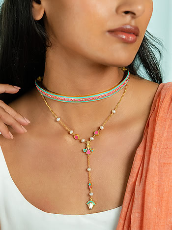 Chalka Re Necklace in Gold Plated Brass