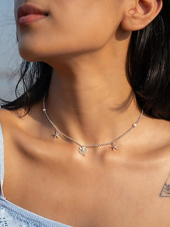 Shell We Dance Necklace in 925 Silver