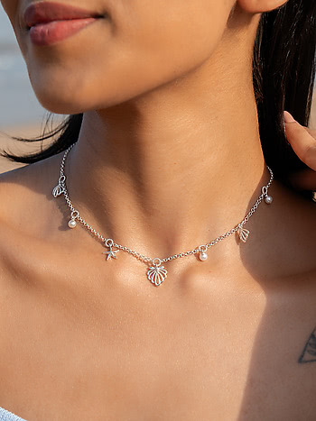 Shell Yeah Necklace in 925 Silver