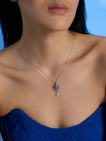 Flow through Rushes Necklace in 925 Silver