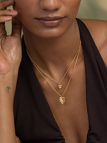 Crest Necklace in Gold Plated 925 Silver