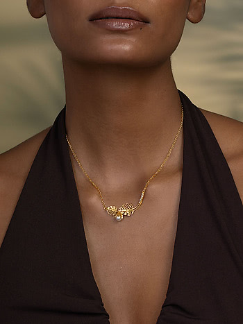 Ascent Leaf Necklace in Gold Plated 925 Silver