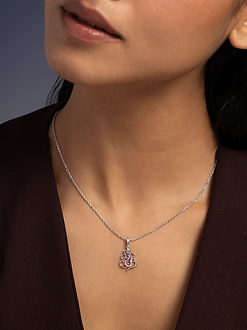 Vikata Necklace in 925 Silver 925 Silver