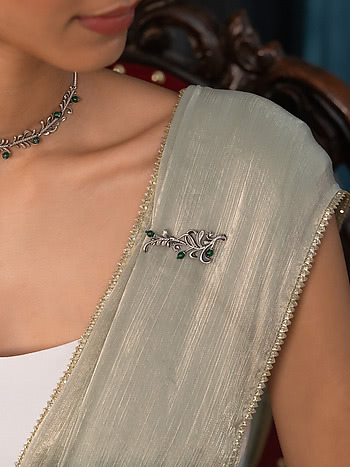 Unleash Oxidized Brooch in 925 Silver