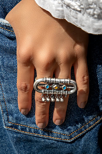 Antique Vali Window Ring