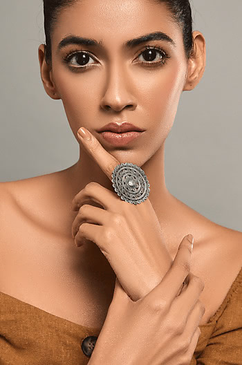 Lamani Ring