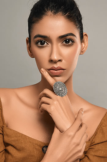 Lamani Ring