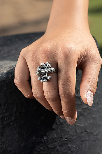 Antique Onake Gada Ring
