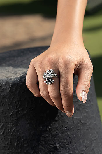 Antique Onake Gada Ring