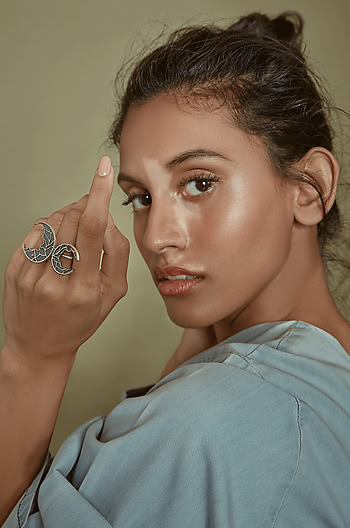 Thunder Thighs Ring
