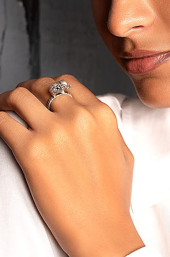 Antique Jumbo Hearts Ring