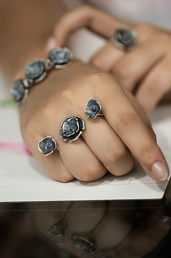 Stay Positive Ring