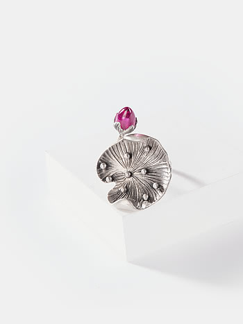 Rise Above Neglect Ring in 925 Silver