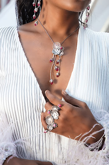 Rise Above Rumours Ring in 925 Silver