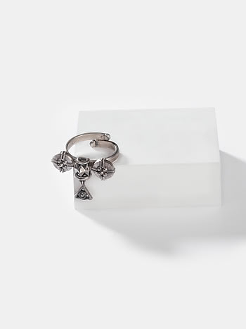 Hanswi Inspired Charm Ring in 925 Silver