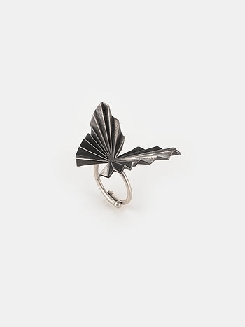 Oxidised Chasing My Constant Endeavours Medium Butterfly Ring in 925 Silver