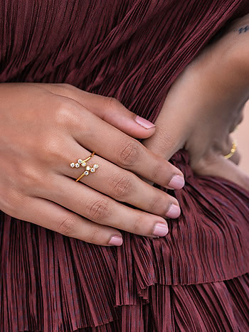 Shaya by CaratLane Oxidised Owning My Sassy Spirit Ring for Women :  Amazon.in: Fashion