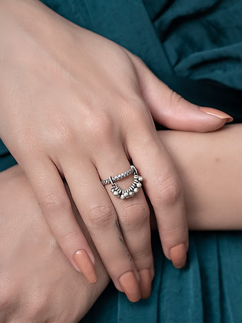 Buy Akota Inspired Front Open Ring In 925 Silver from Shaya by CaratLane