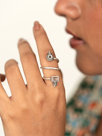 Anne Shirley Ring in 925 Oxidised Silver