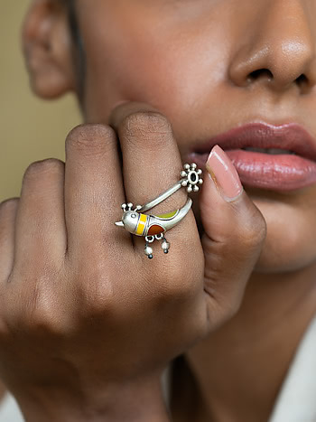 Paakhi Ring in Oxidised 925 Silver