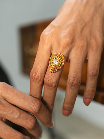 99% Gold Couple Wedding Ring at best price in Mumbai | ID: 2852855519597