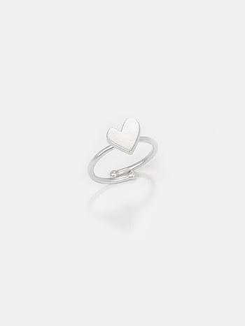 You and Your Dramatic Hand Gestures Heart Ring in 925 Silver
