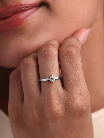 Stereo Hearts Ring in 925 Silver