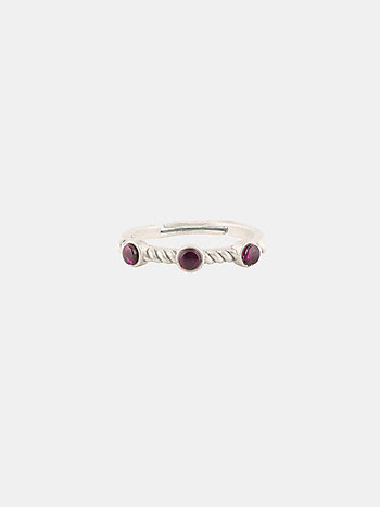 The Reassuring Touch Elephant Ring in 925 Silver