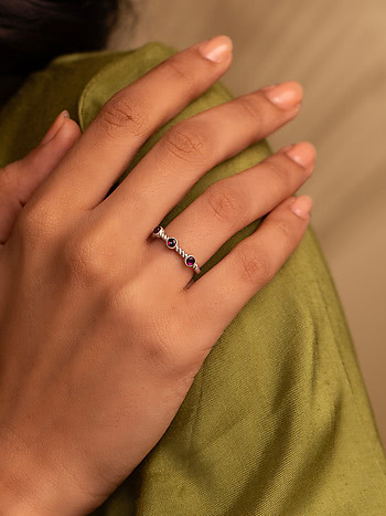 The Reassuring Touch Elephant Ring in 925 Silver