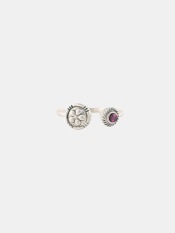 The Intuitive Gaze Elephant Ring in 925 Silver