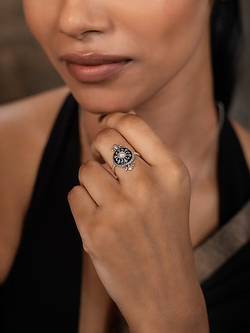 Kinetic Bagh Nakh Ring in 925 Silver