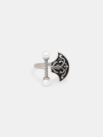 Untamed Axe Ring in 925 Silver