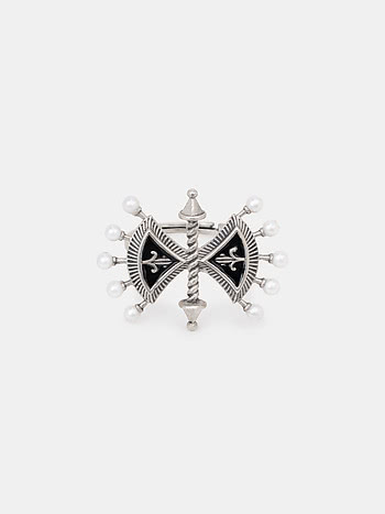 Unbound Axe Ring in 925 Silver