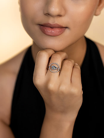 Lily of Happiness Ring in 925 Silver