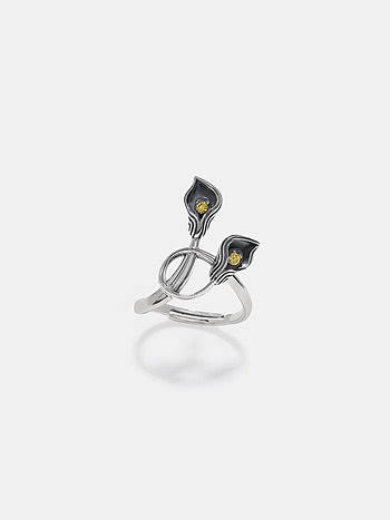 Lily of Dreams Ring in 925 Silver