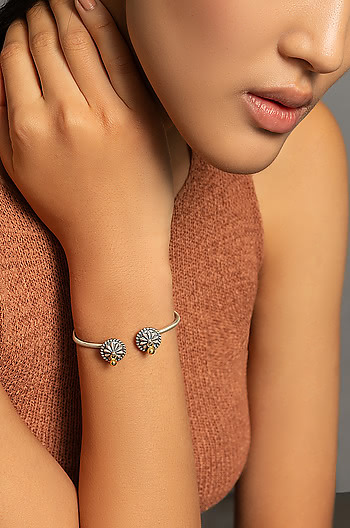Purala Shield Bracelet Purala Shield Bracelet