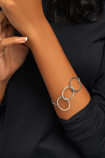 Run the World Bracelet
