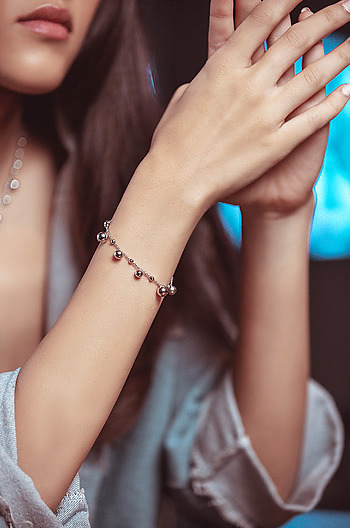 Spotlight Bracelet