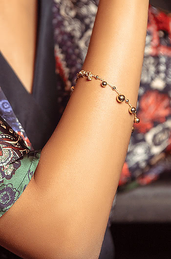 Spotlight Bracelet in Gold Plating