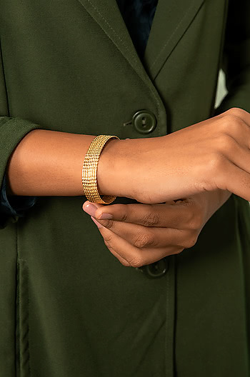 Issa Mood Bracelet in Gold Plating