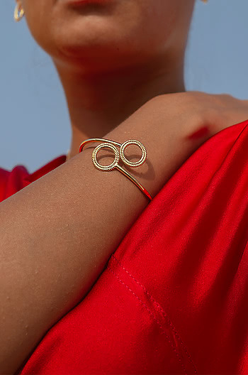Issa Mood Bracelet in Gold Plating