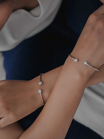 shihara 18金ONE-STONE HOOP BRACELETブレスレット Buy 5 Mm Stone See