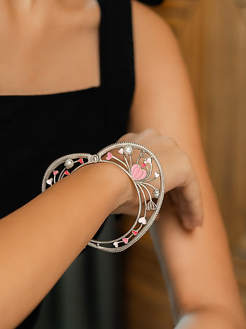 For the Love of Love Heart Bracelet in Oxidized 925 Silver