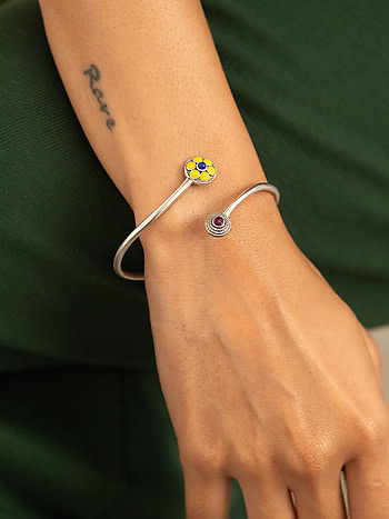 Buta Style Bracelet in Oxidised 925 Silver