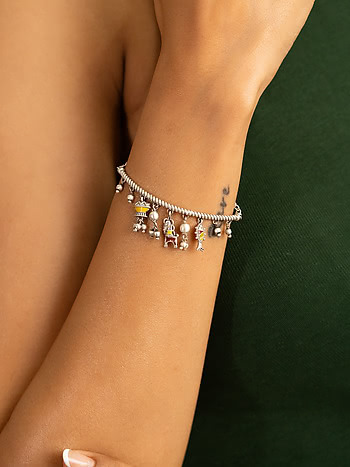 Ekatra Bracelet in Oxidised 925 Silver